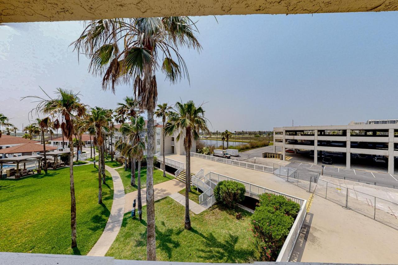 Gulf Point Condominiums South Padre Island Exterior photo